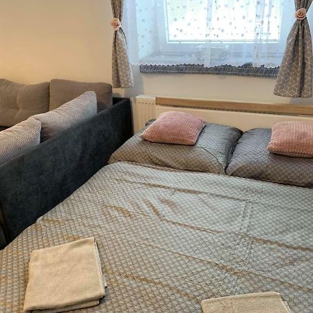 Apartman Filipovice S Letni Terasou Экстерьер фото